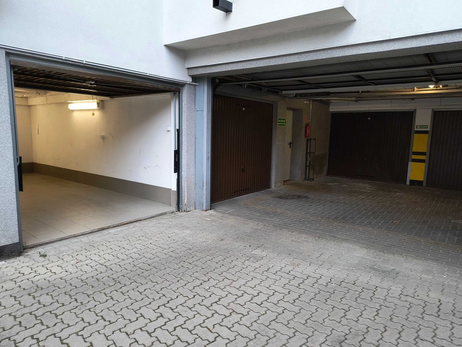 Garaż zamykany 18m2 wynajmę os Sybiraków Białystok
