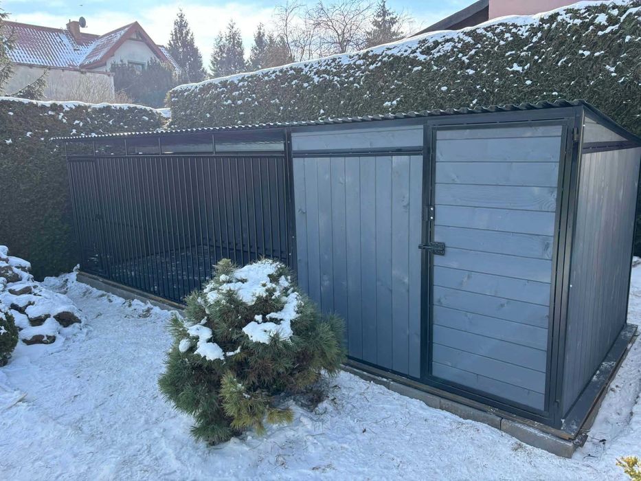 Kojec dla psa * solidna , mocna konstrukcja.