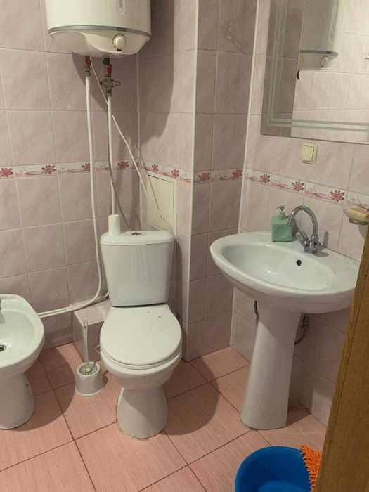 2-к. квартира 81 м² біля станції метро ВДНХ. Вул. Здановської 54А, Голосіївський р-н