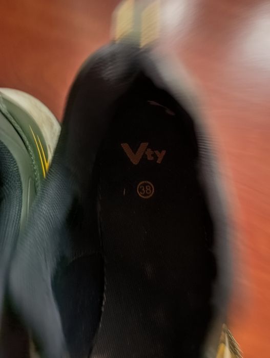 Adidasy chłopięce vty rozm 38