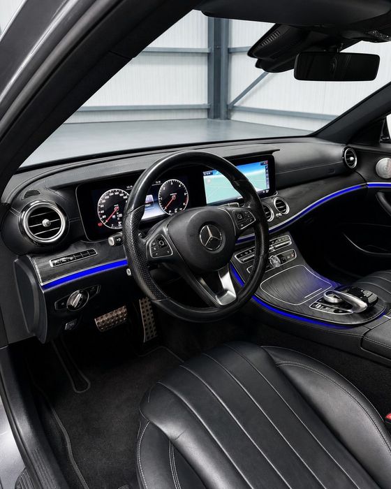 Mercedes-Benz E 220 d 4-Matic All Terrain Avantgarde foto 4