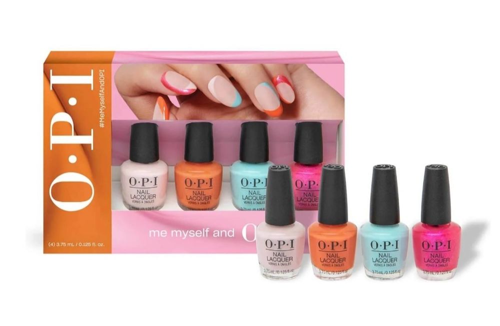 Zestaw OPI lakierów 4 szt. po 3,75 ml.