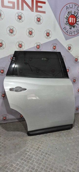 Двері задні праві на Nissan Pathfinder R52 2012-2021