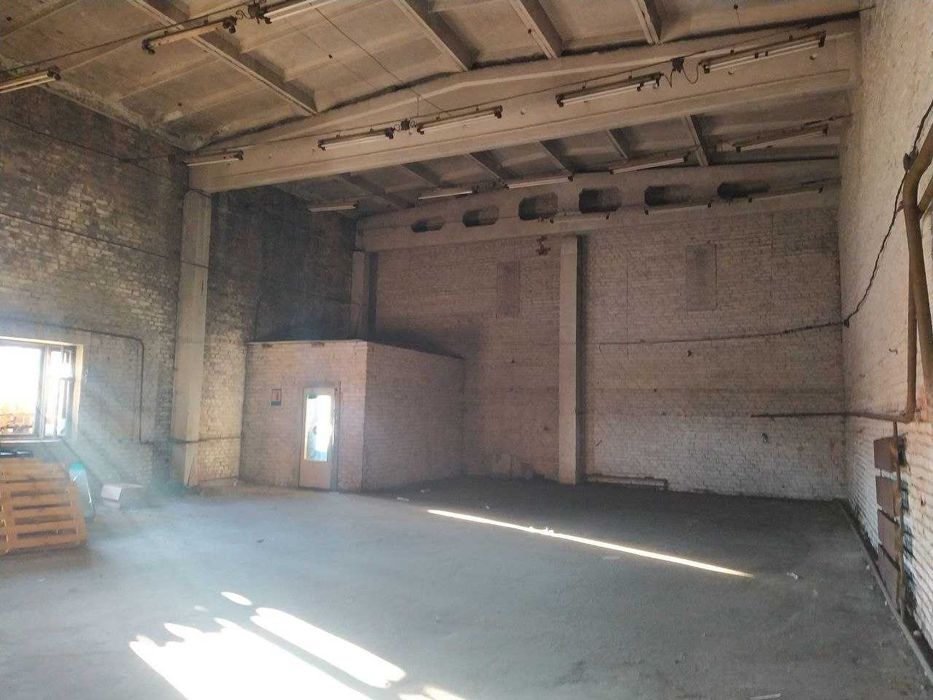 Оренда Складських приміщень Чернігів вул. Дніпровська 26.