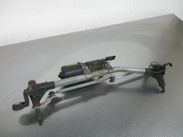 Motor limpa vidros frente RENAULT Megane III (BZ0_)