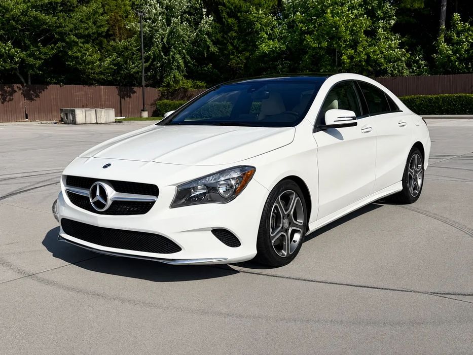 Mercedes-Benz CLA Mercedes-Benz CLA 250 4MATIC