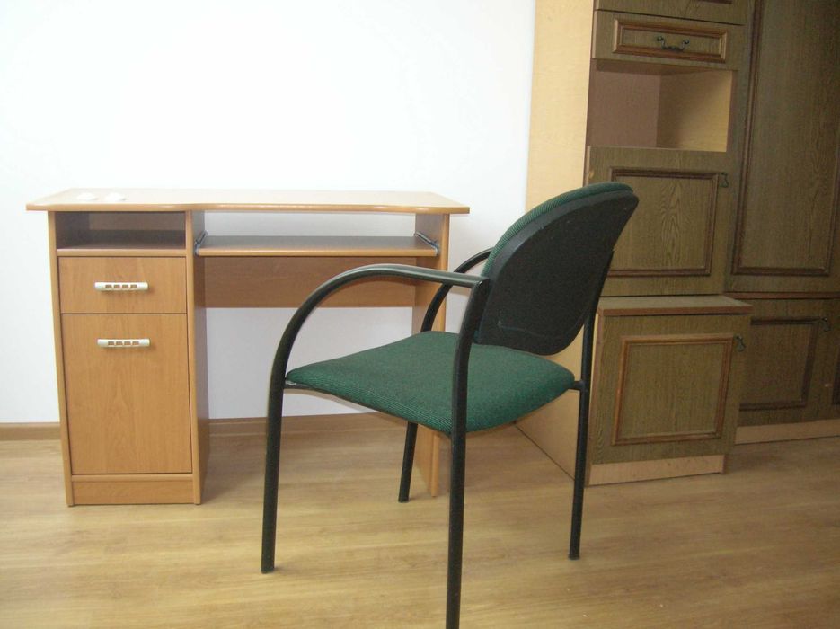 pokój na Biskupinie  całość 1300 PLN