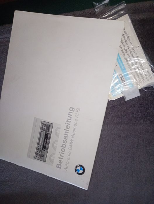 Radio na kasety BMW Business RDS ORI BMW E36 Z3 E34 E32 E31 E30 E24 + instrukcja + kod