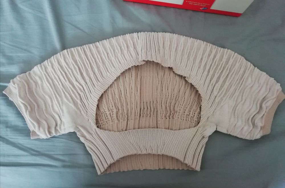 Cobertura para ombros com suporte de dorsal