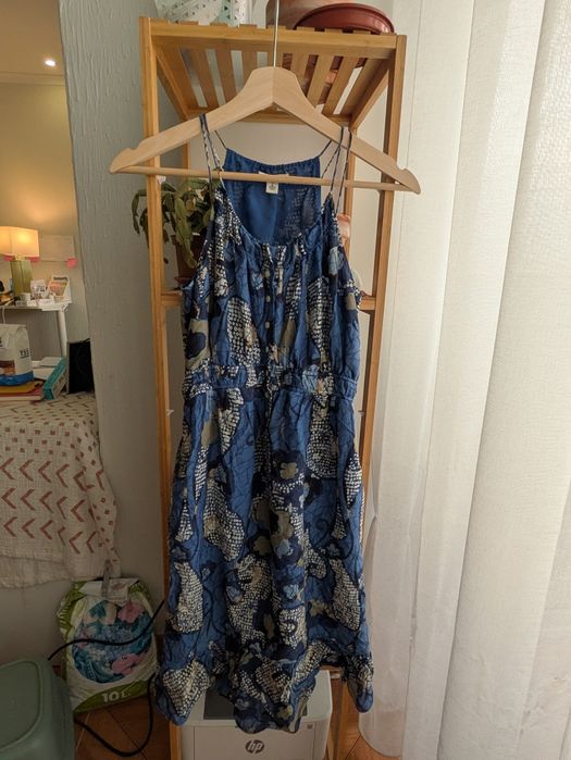 Vestidos XS Banana Republic e Old Navy