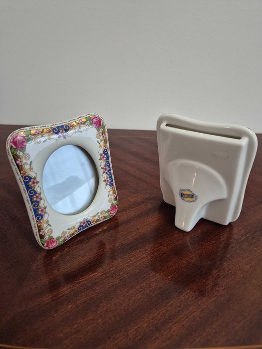 Par de Mini Molduras em Porcelana de Limoges – França (Ouro e Floral)