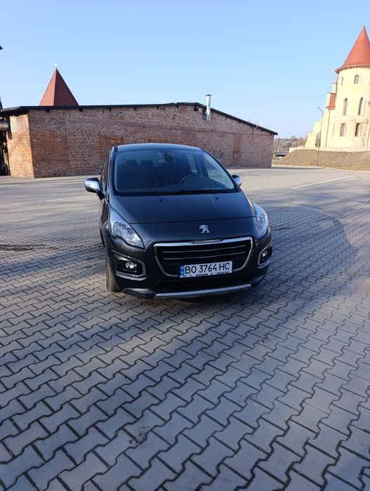 Пежо 3008. 1.6 Дизель 2014 рік