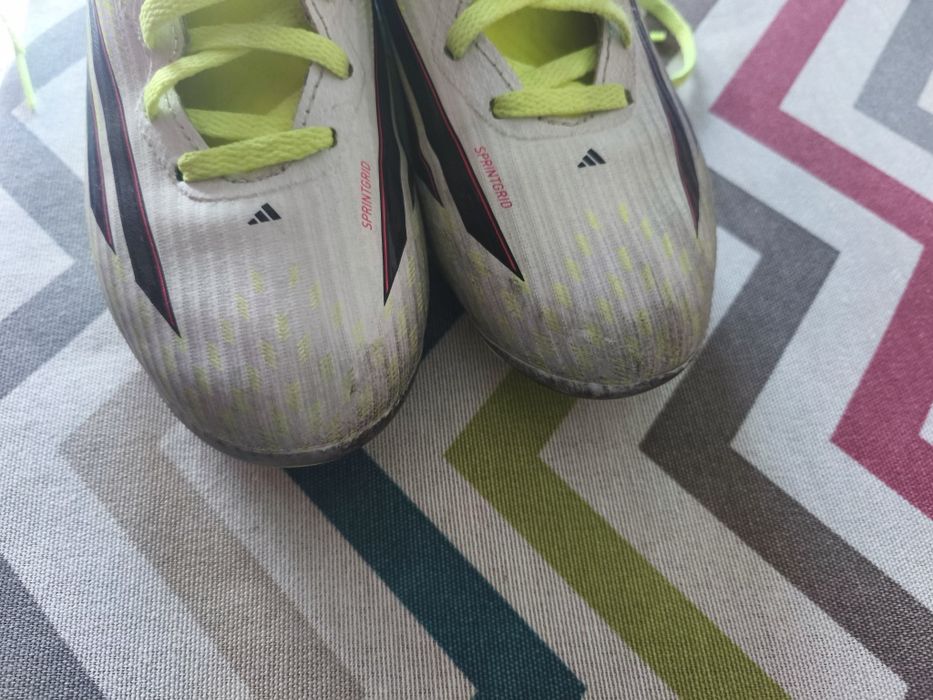 Chuteiras Adidas F50  34