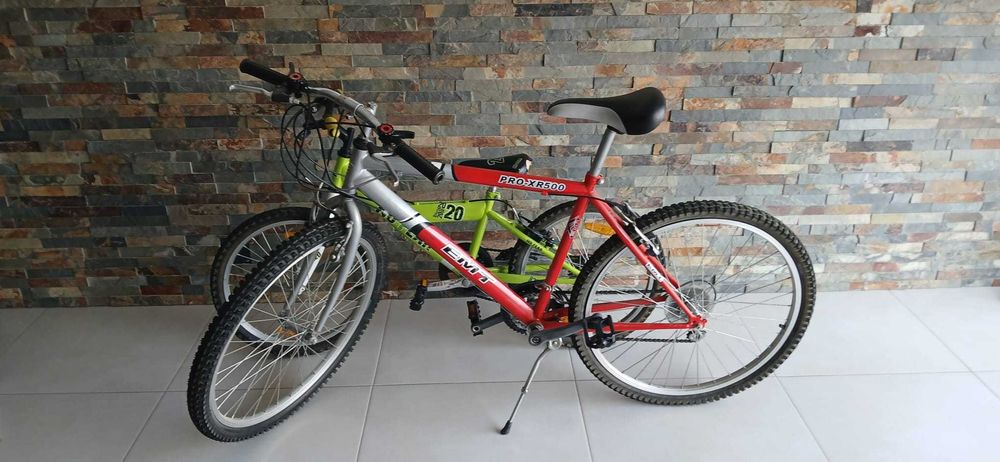 Vende-se 2 Bicicletas de Montanha (BTT) — Vermelha "PRO-XR500" + Verde "GMT"