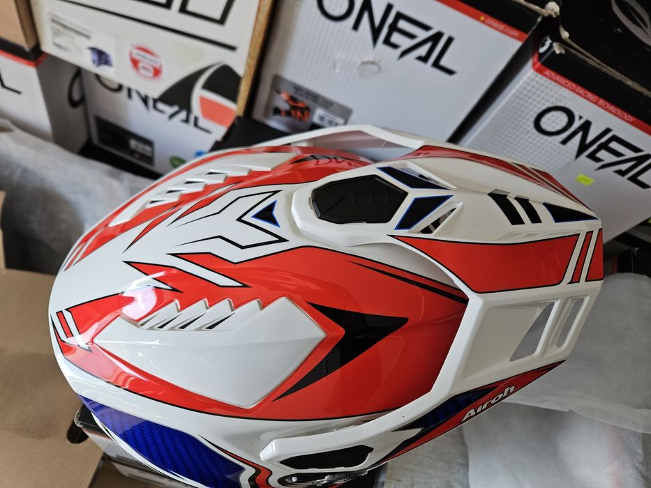 Мотошолои Airoh commander, FOX, Oneal, Alpinestars  мотоботи, мотоштан