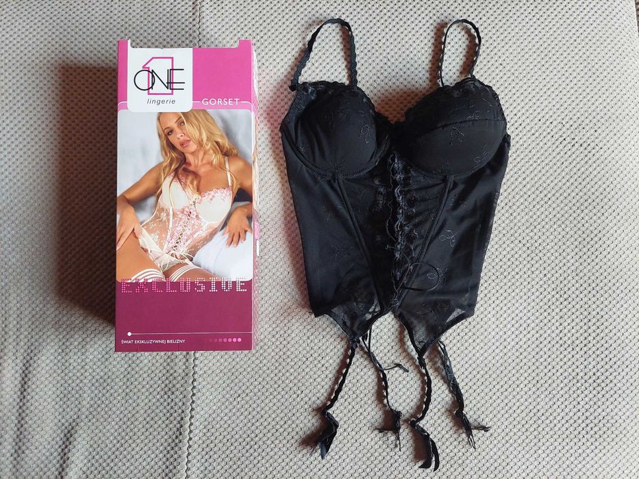 nowy!   One Lingerie gorset rozmiar C75