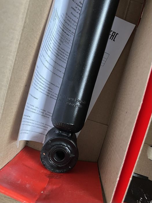 Амортизатор задній СААЗ на ВАЗ 2108, 2109, 21099, 2113, 2114, 2115