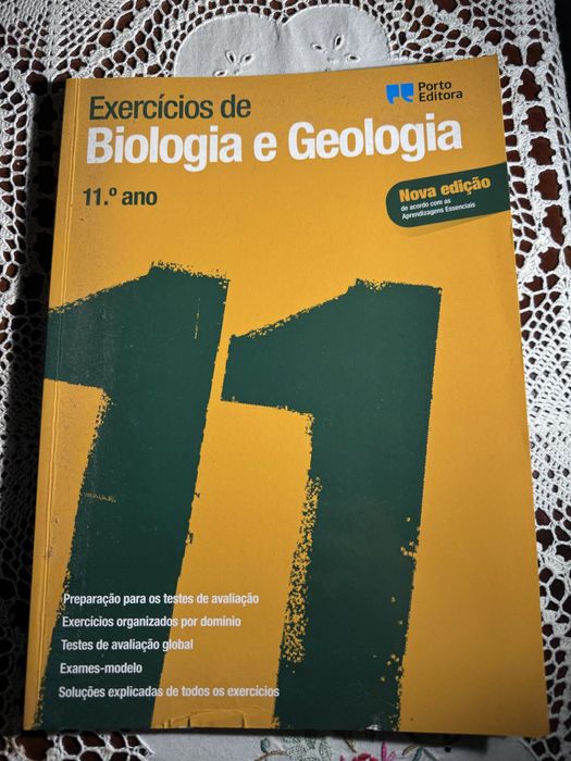 Livro de Exercícios de Exame Biologia e Geologia 11 ano