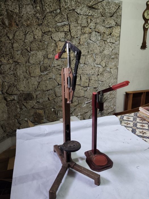 Máquinas manuais de colocar rolhas de vinho