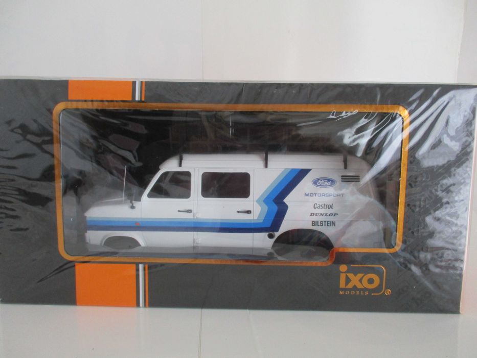 Miniatura da Ford Transit MK II - Escala 1.18