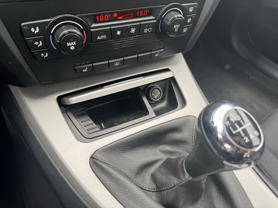 BMW 3 e90 2.0 2006
