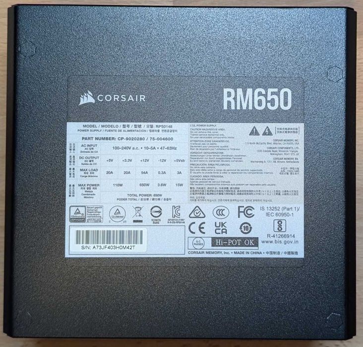 Fonte de alimentação Corsair RM560 Full Modular