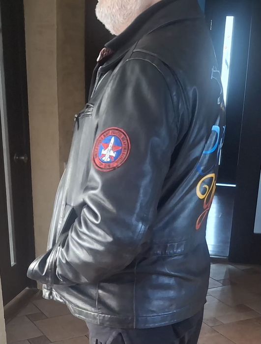 Куртка кожаная с рисунками  .Италия.