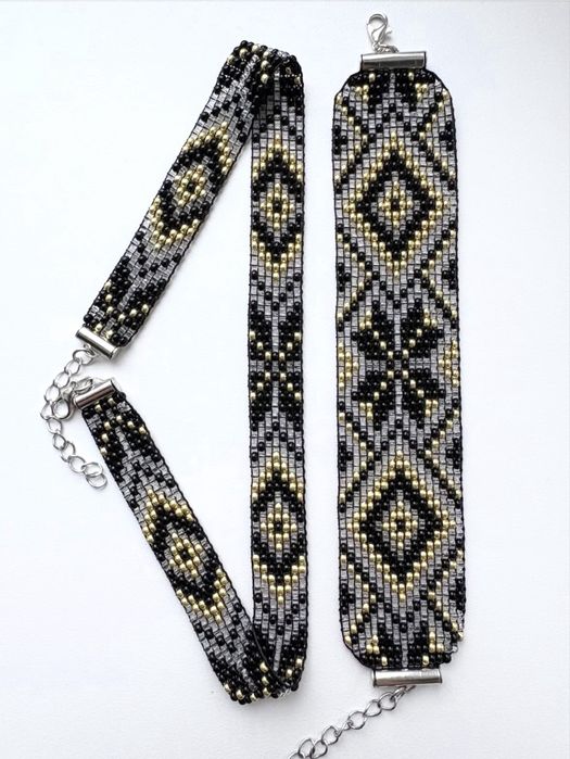 Чокери, браслети, набори з чеського бісеру