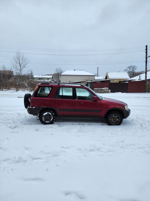 Honda CR-V  2л бен. Мех.
