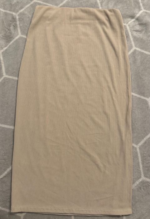 Komplet - sweter i spódnica