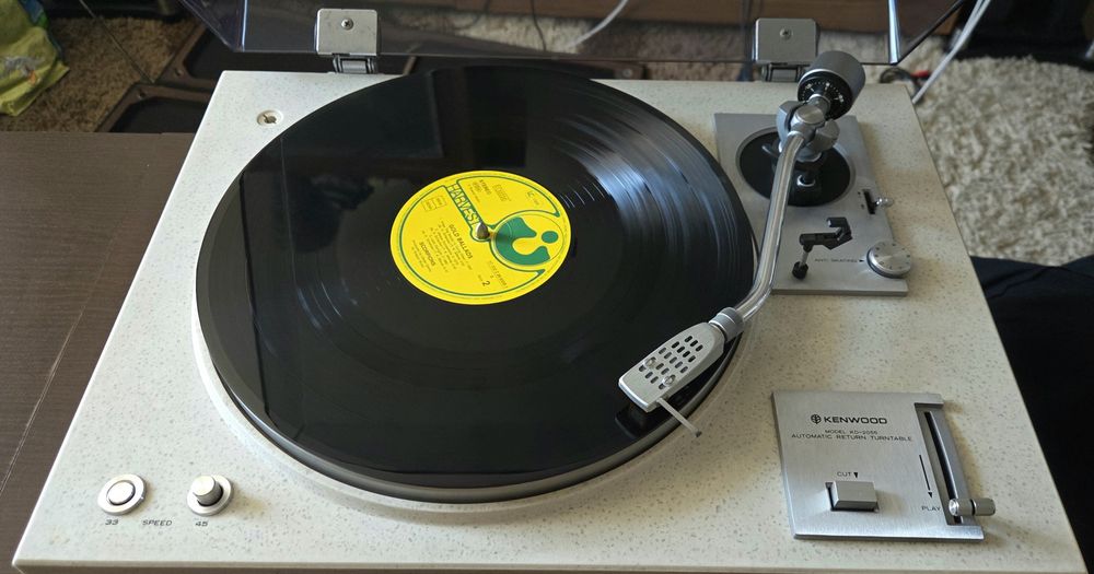 Gramofon Kenwood KD 2055
