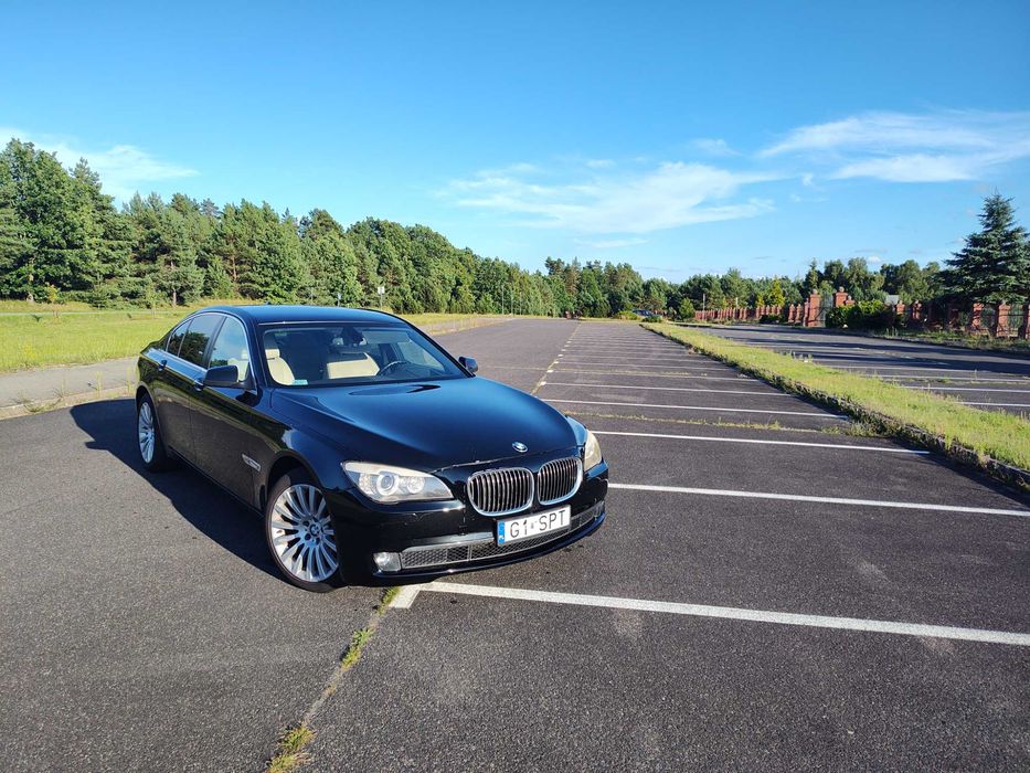 BMW F01 740 D xdrive