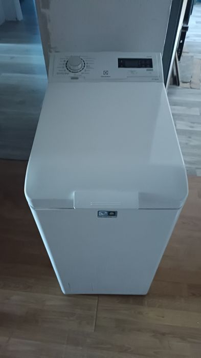 Pralka Elektrolux EWT1266EGW