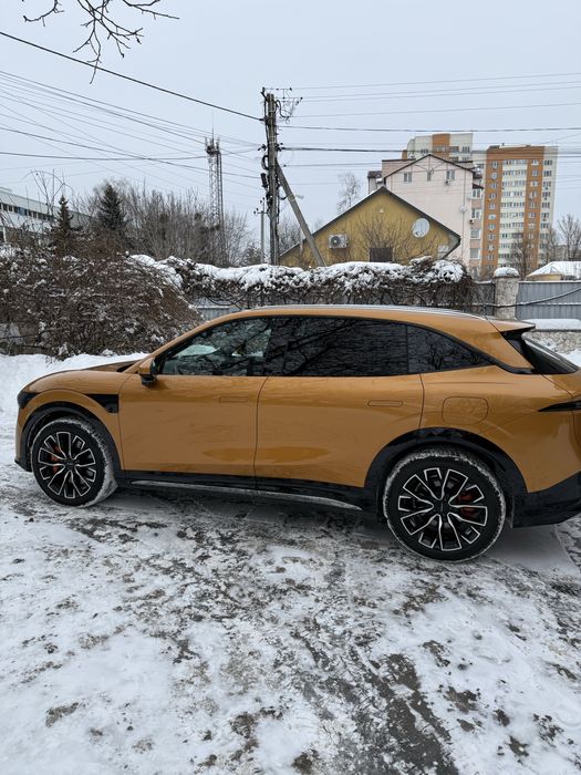 Zeekr 7x (повний привід+всі існуючі доп.опції+прошивка+2 комп гуми)