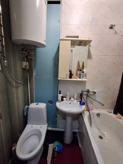 Продам ТЕРМІНОВО 1-кім квартиру в м.Фастів, Київської обл