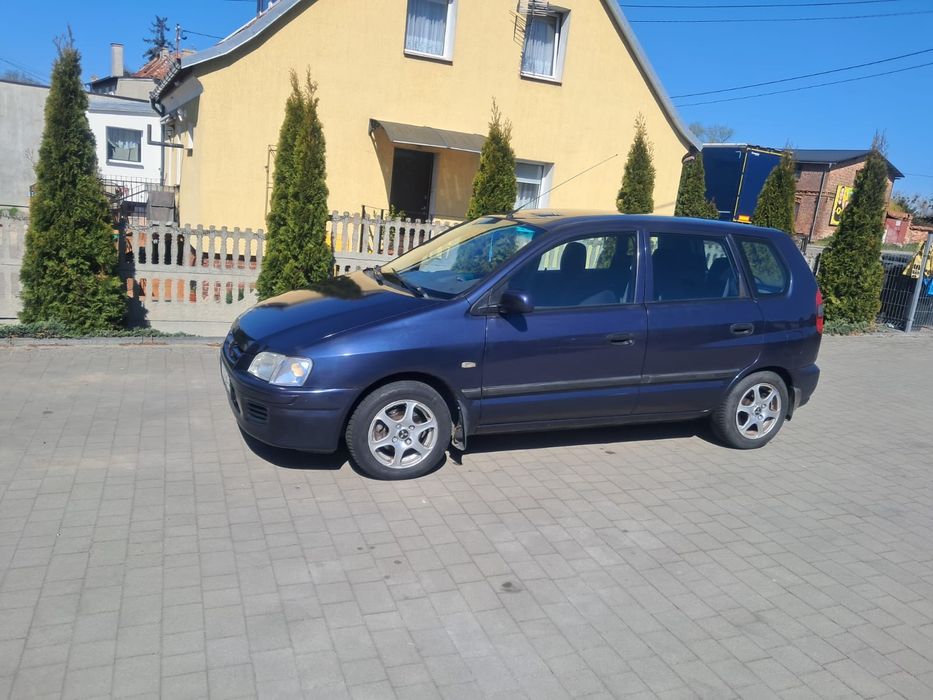 Mitsubishi Space Star 1.3 2000r.