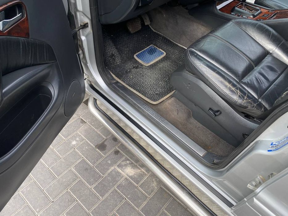 Продам авто Mercedes-Benz ML400