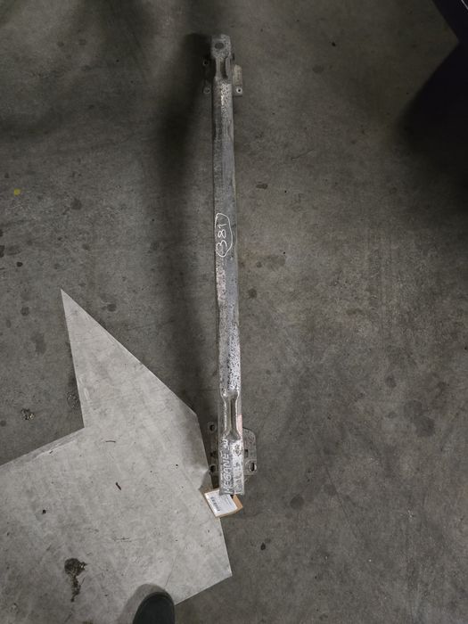 Reforço parachoques megane 2