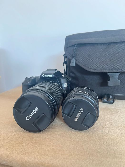 Canon EOS 250D + 2 Lentes + Mala – Como Nova (Usada apenas 2 vezes)