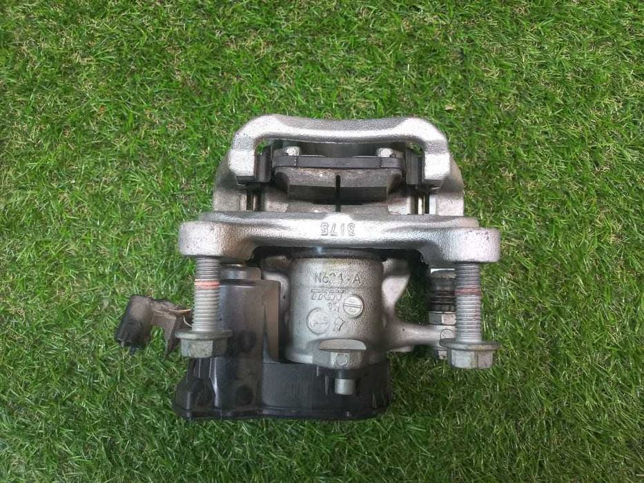 Тормозной суппорт в сборе Chevrolet Bolt EV 2021+