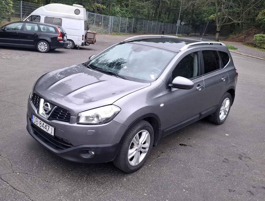 Nissan Qashqai+2