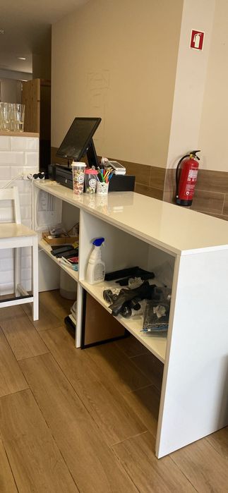 Bancada Branca comprimento 1,68