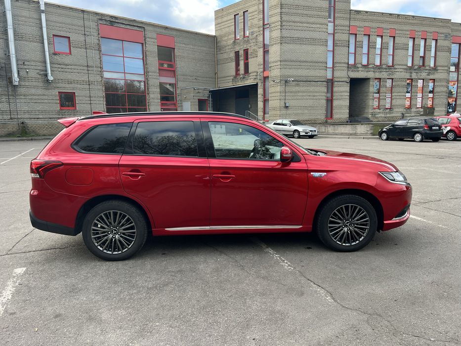 Mitsubishi outlander PHEV