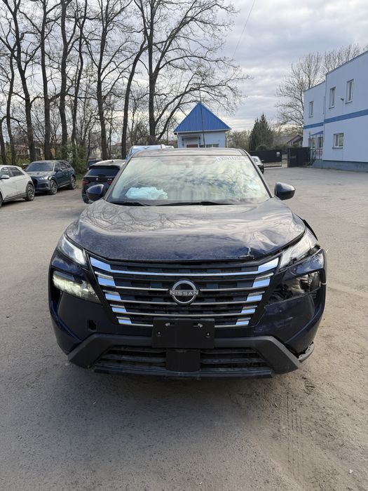 Nissan Rogue SV 24p