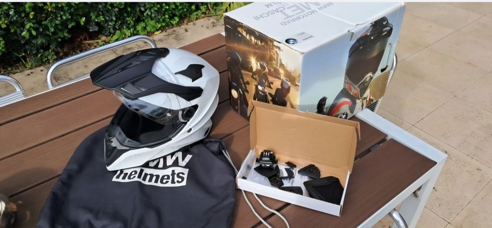Capacete BMW Gs Pure, Capacete SHARK ridill black  e sacos laterais