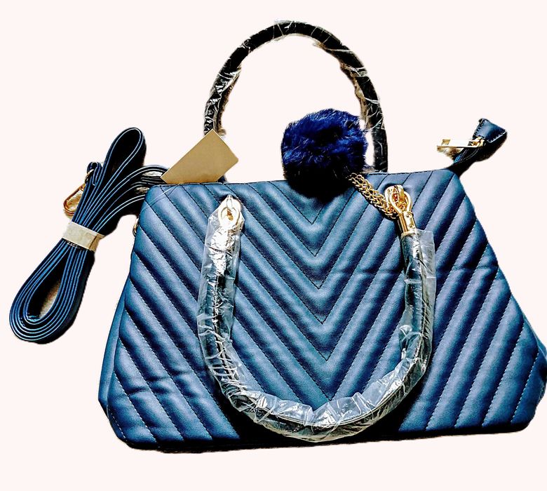 TOREBKA DAMSKA SHOPPER SKÓRZANA na pasku torba pikowana na prezent