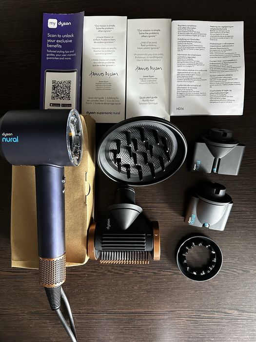 Терміново продам Оригінальний фен Dyson Supersonic Nural HD16 (Vinca Blue) Стан Нового