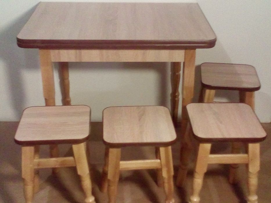 ‼️Стол раскладной кухонный .Табуреты‼️