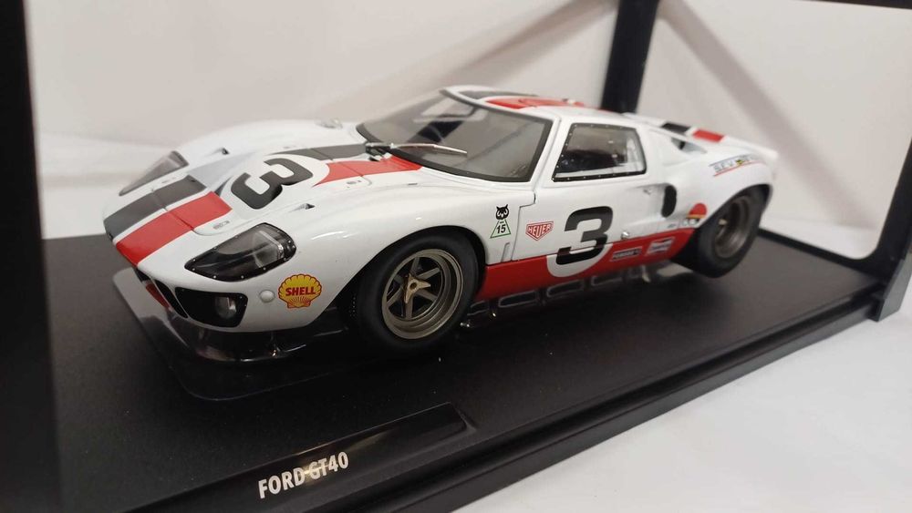 1/18 Ford GT40 #3 - Solido Racing