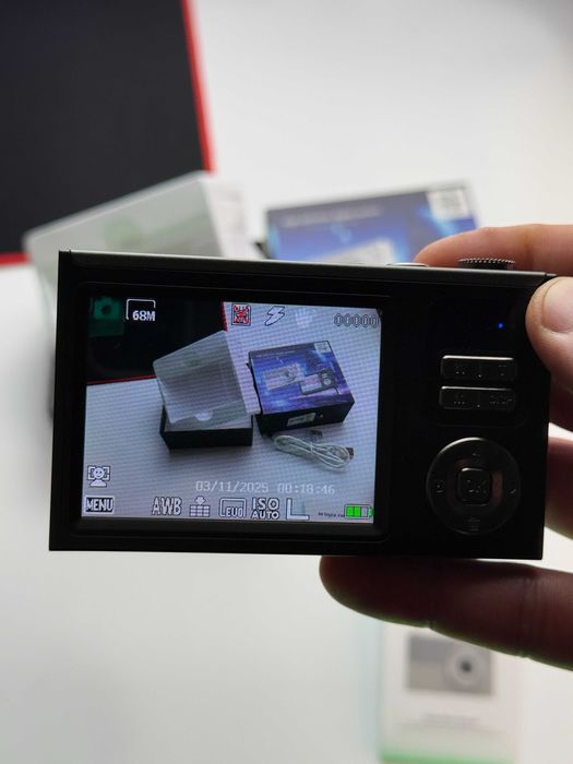 Цифровий фотоапарат 68 МП 4K 16х автофокус стабілізація зображення 2,8